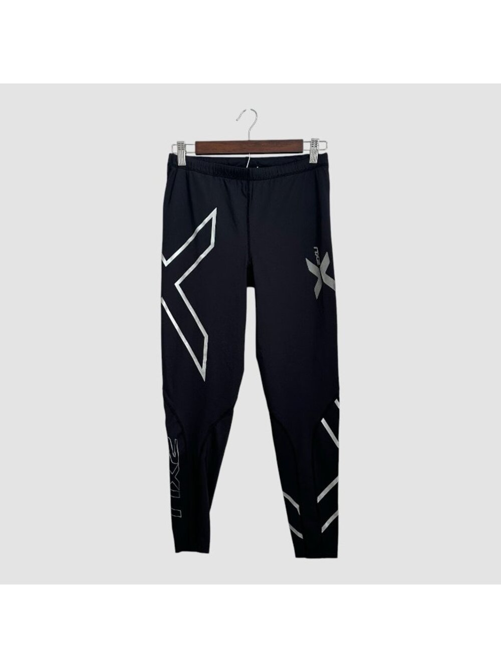 2XU Elite Wind Defence Compression Running Leggings Women’s Size XL Black